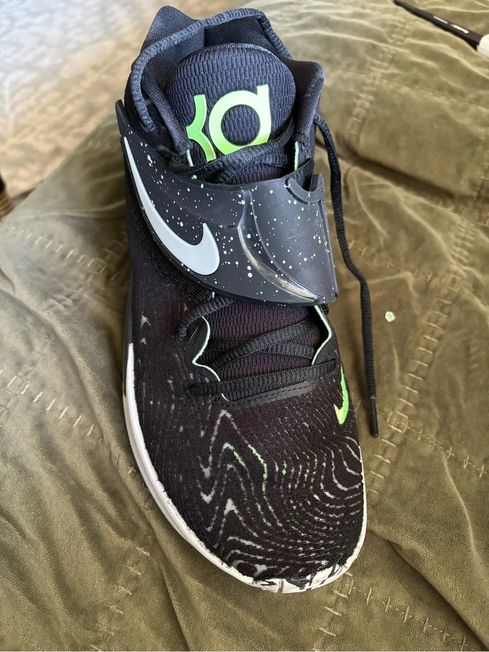 Kevin Durant XIV Nike KD 14 TB “Black/White/Volt” basketball shoes